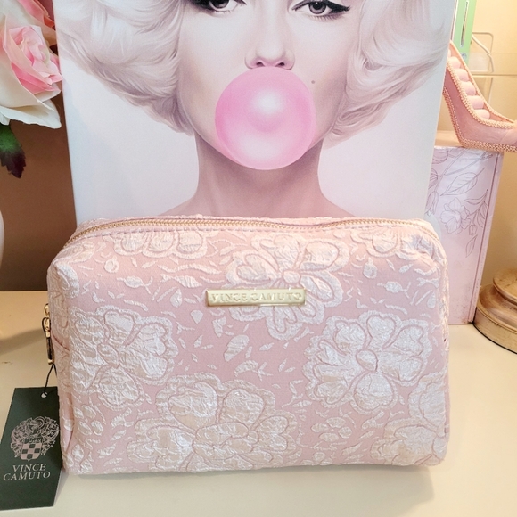 🌺Vince Camuto Cosmetic Bag Cosmetic Case Travel Bag Luxury Collection - Picture 1 of 10